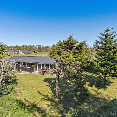 Holiday home Elara - 475m From The Sea In Nw Jutland By Interhome Lokken
